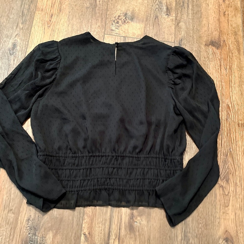 Express sheer top. - Picture 2 of 3